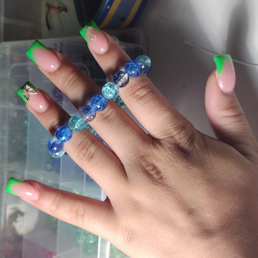 Bracelets - Picture 3 of 3